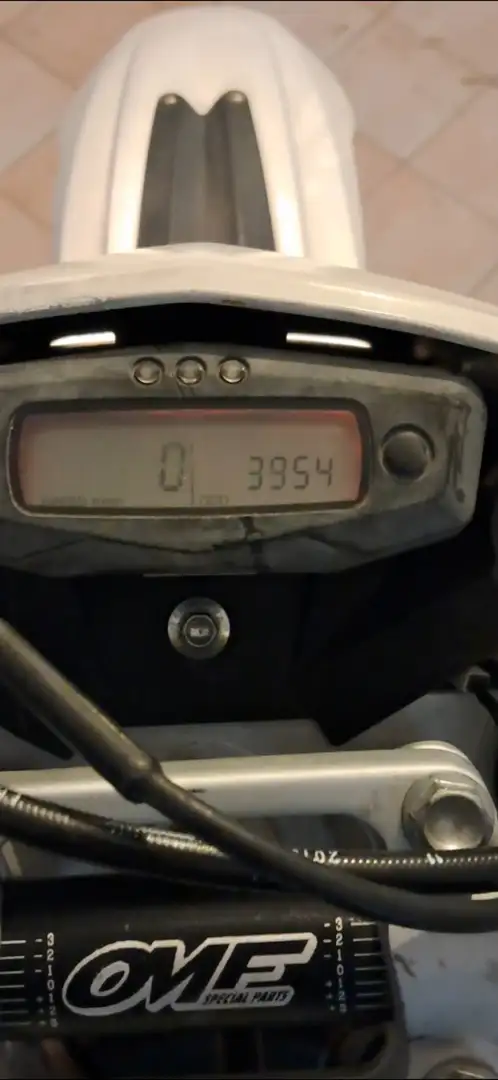 Husqvarna WR 125 Rood - 2