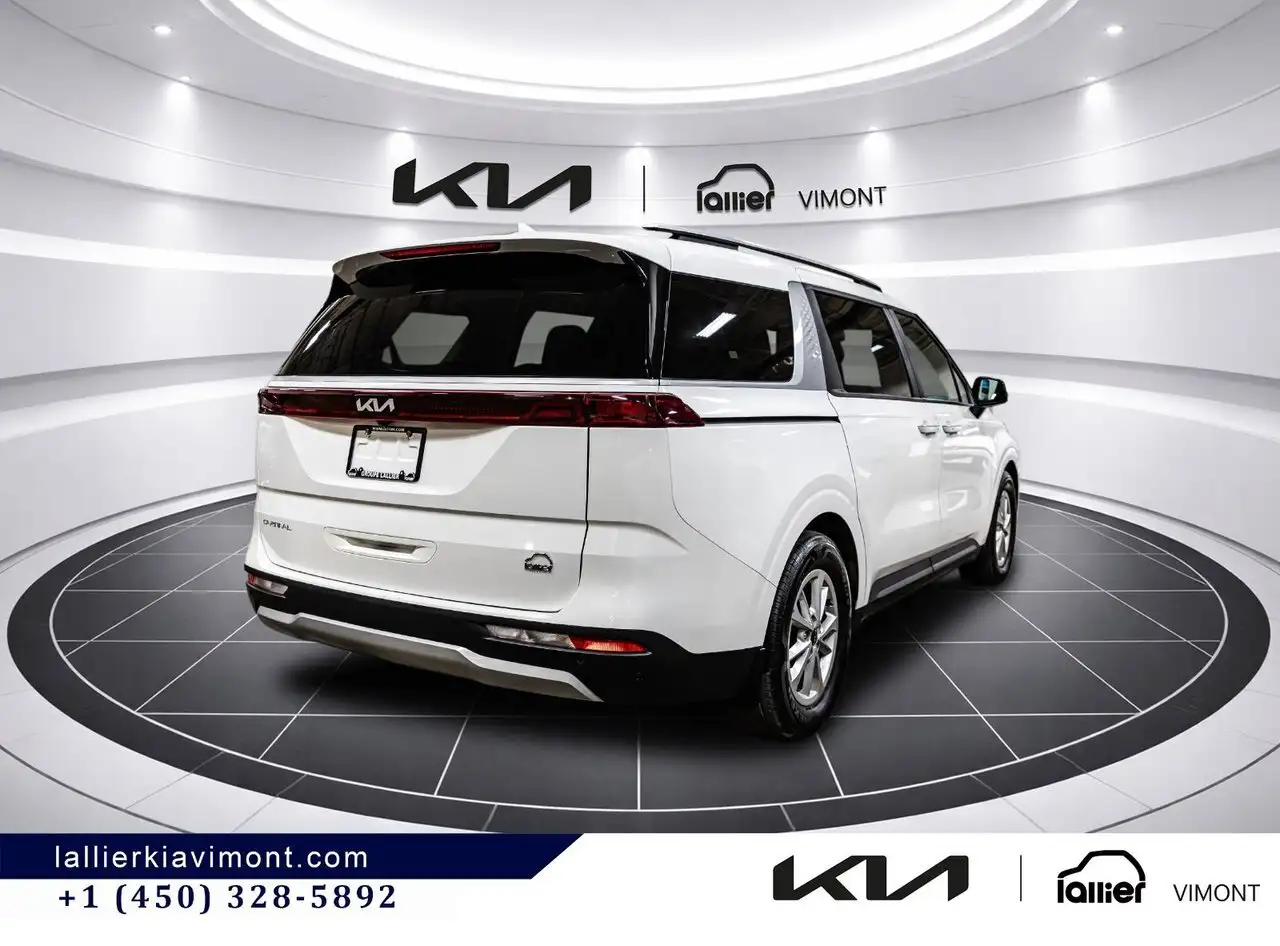 Kia Carnival снимка Kia Carnival