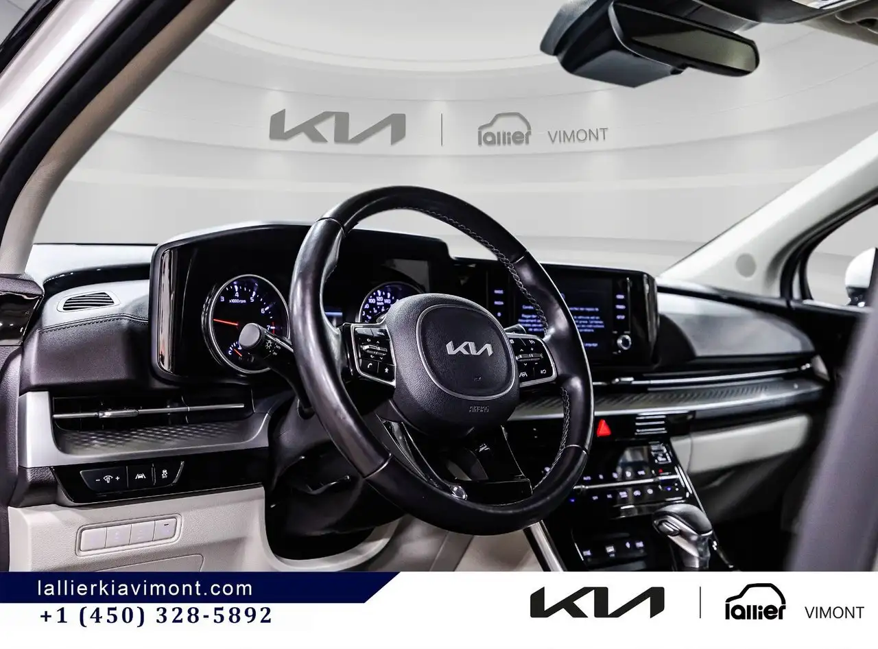Kia Carnival снимка Kia Carnival