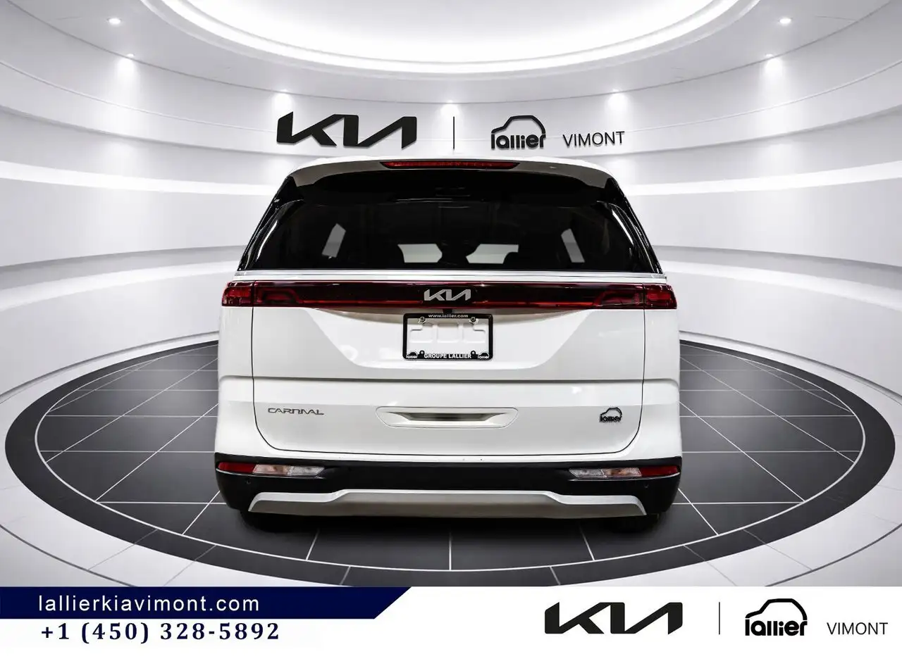 Kia Carnival снимка Kia Carnival
