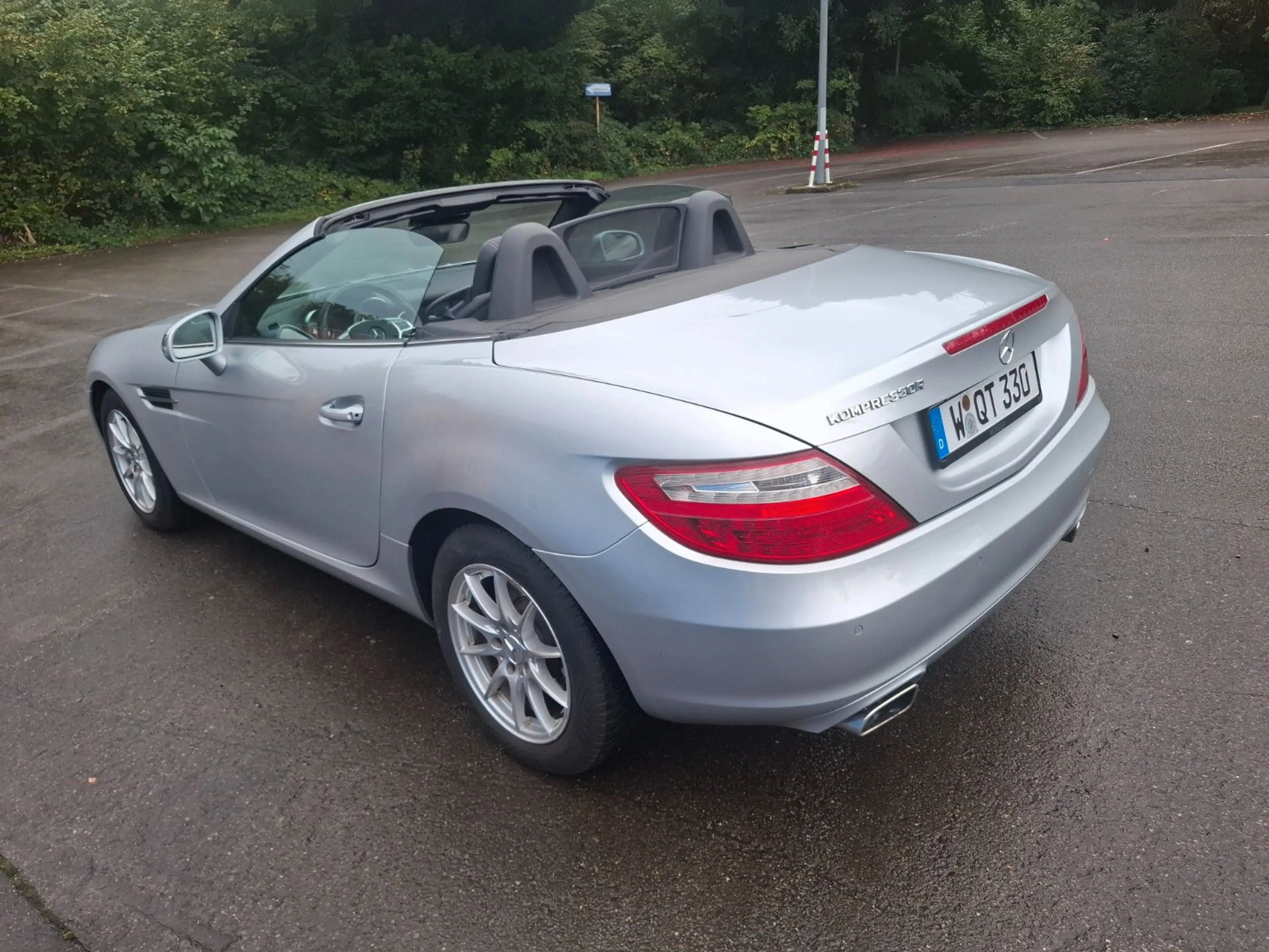 Mercedes-Benz SLK 200 SLK  BlueEfficiency AUTOMATIK TÜV NEU — photo 3