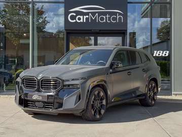 V8 M Sport - PPF | B&W | 23" | Trekhaak