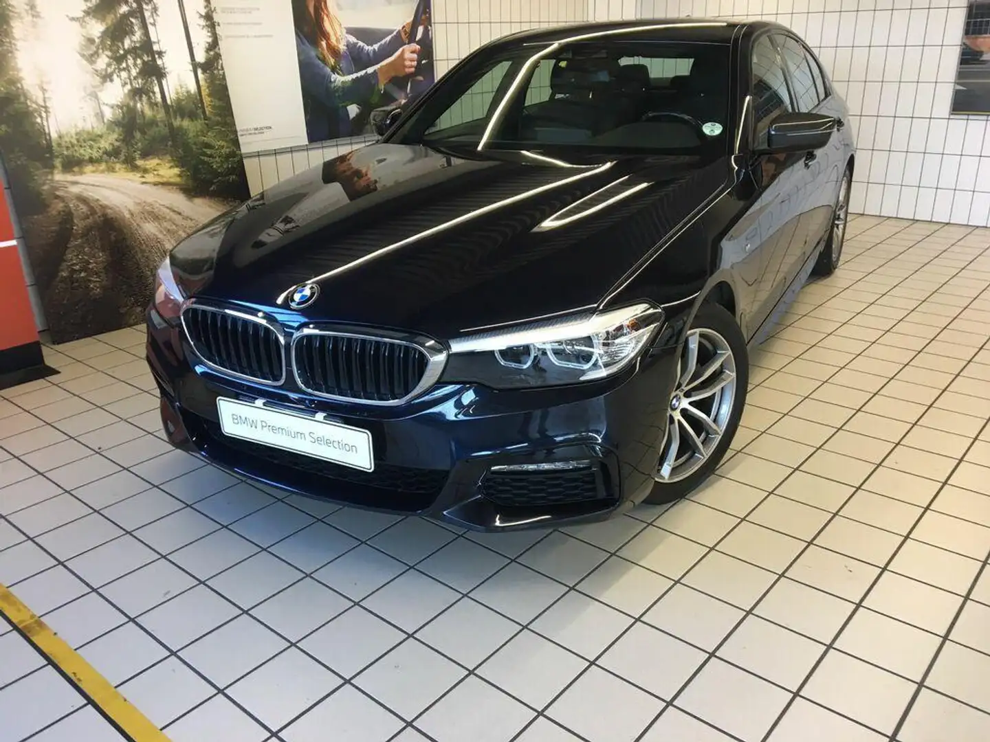 BMW 520 d xdrive Msport auto Nero - 1