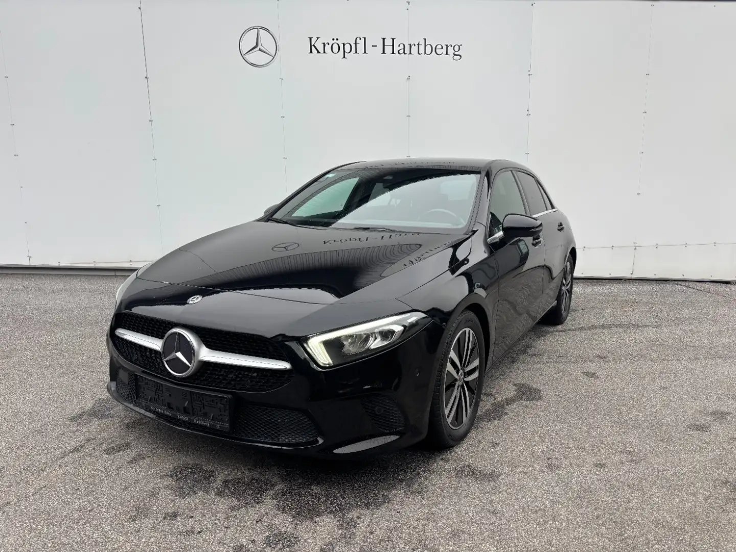 Mercedes-Benz A 180 d Progressive PTS Shz LED MBUX Schwarz - 2