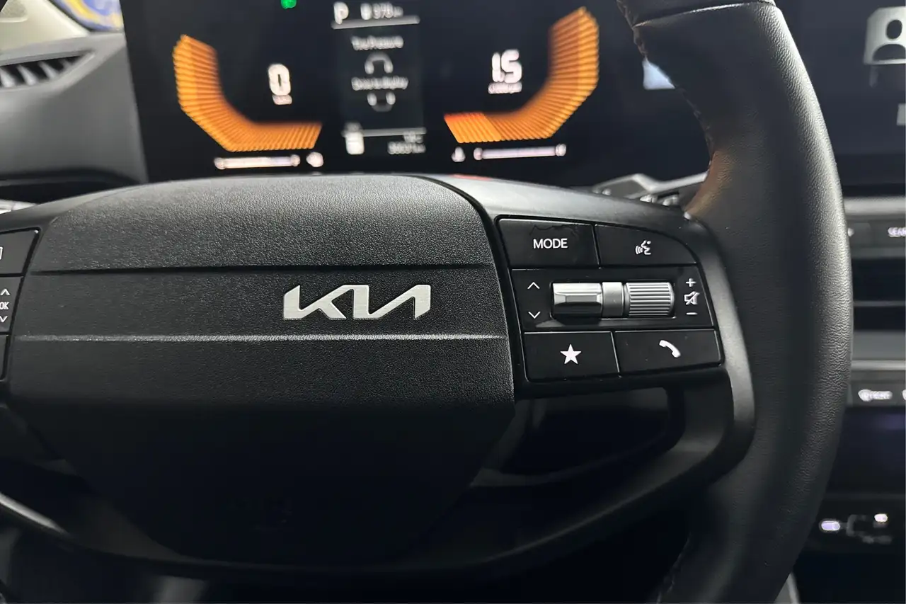 Kia K4 fotografie Kia K4