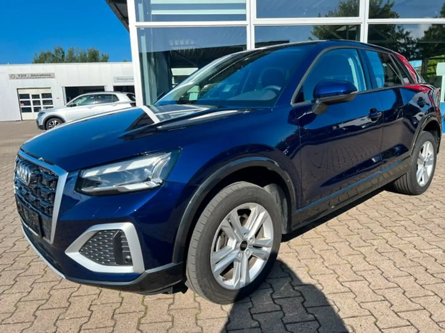 Audi Q2 35 TFSI S-Tronic Adv. MATRIX VC RFK ACC KESSY  35 - 1