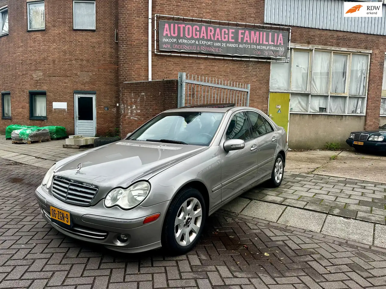 Mercedes-Benz C 280
