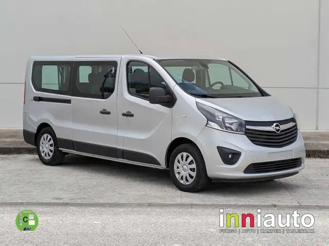 Opel Vivaro Combi 9 1.6CDTi Biturbo S/S 29 L1 125
