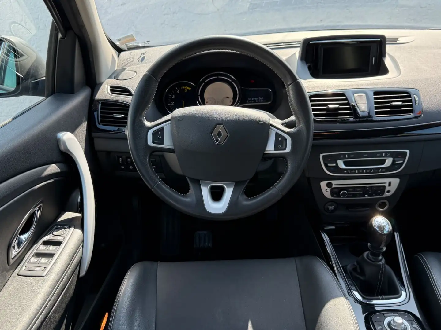 Renault Megane III Grandtour BOSE Edition Schwarz - 2