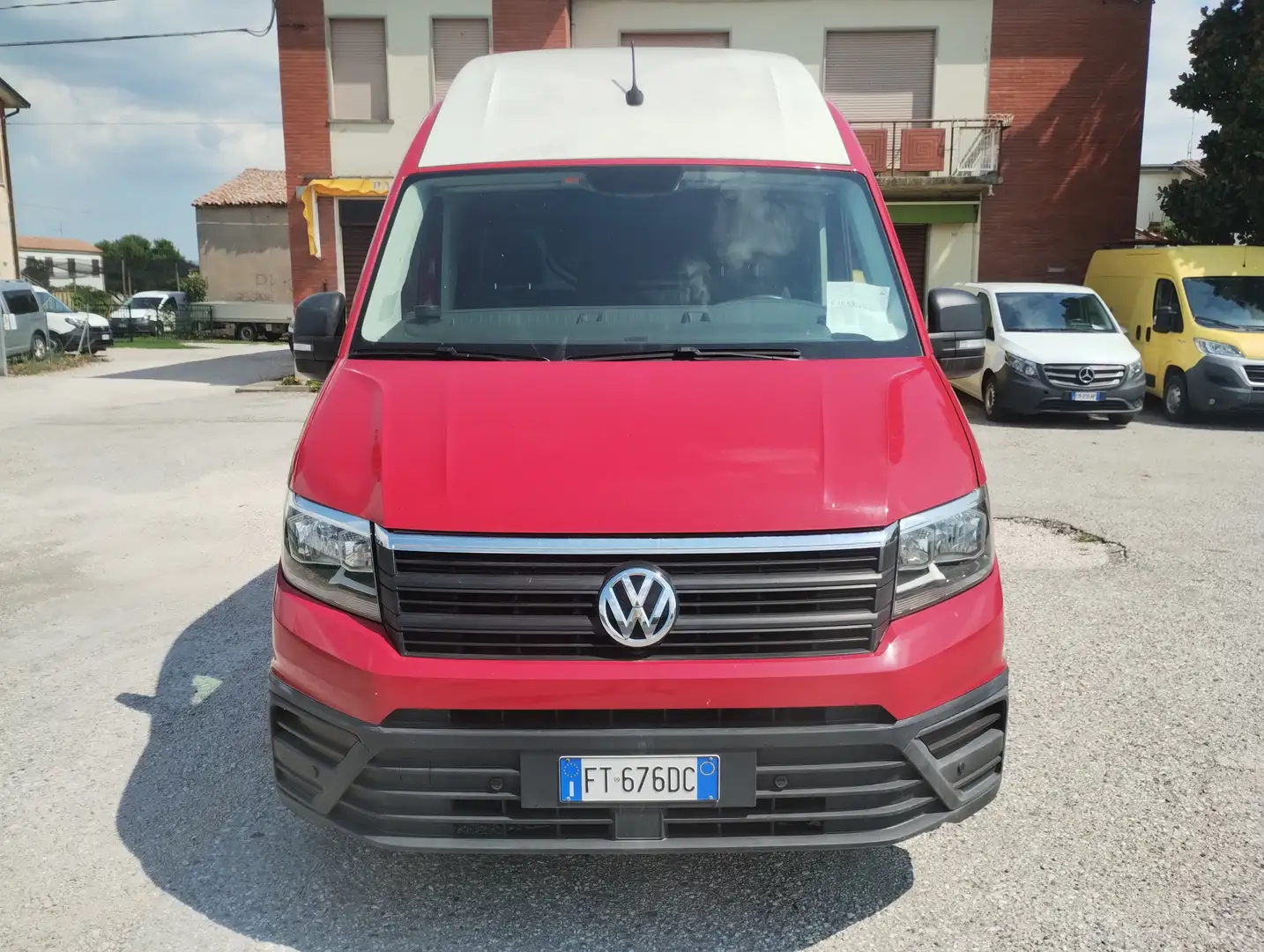 Volkswagen Crafter 35 2.0 TDI 140CV PL-TA L4H4 30/35 Furgone Rosso - 1