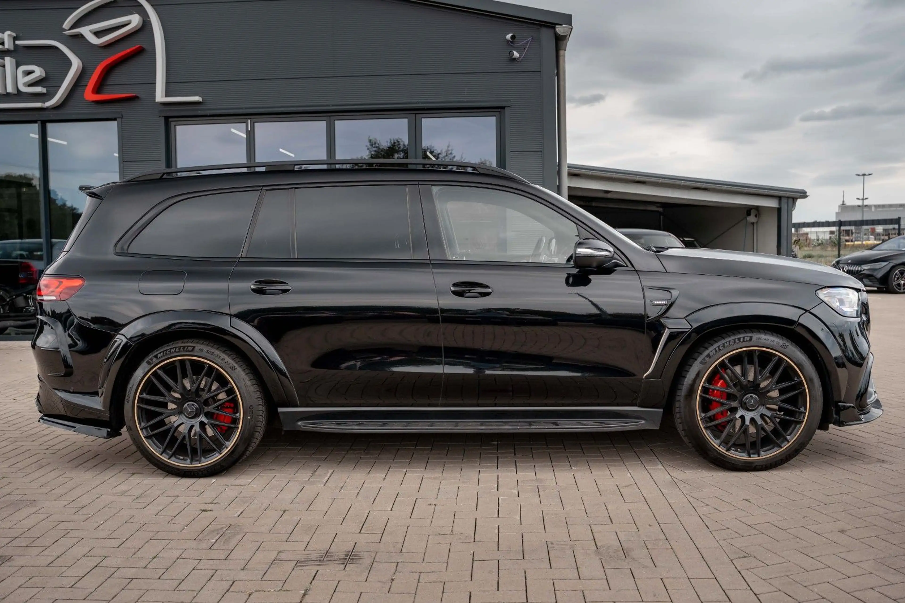 Mercedes-Benz GLS 63 AMG S AMG 4M+ | J.Sterne | UNF | HUD | VOLL — photo 11