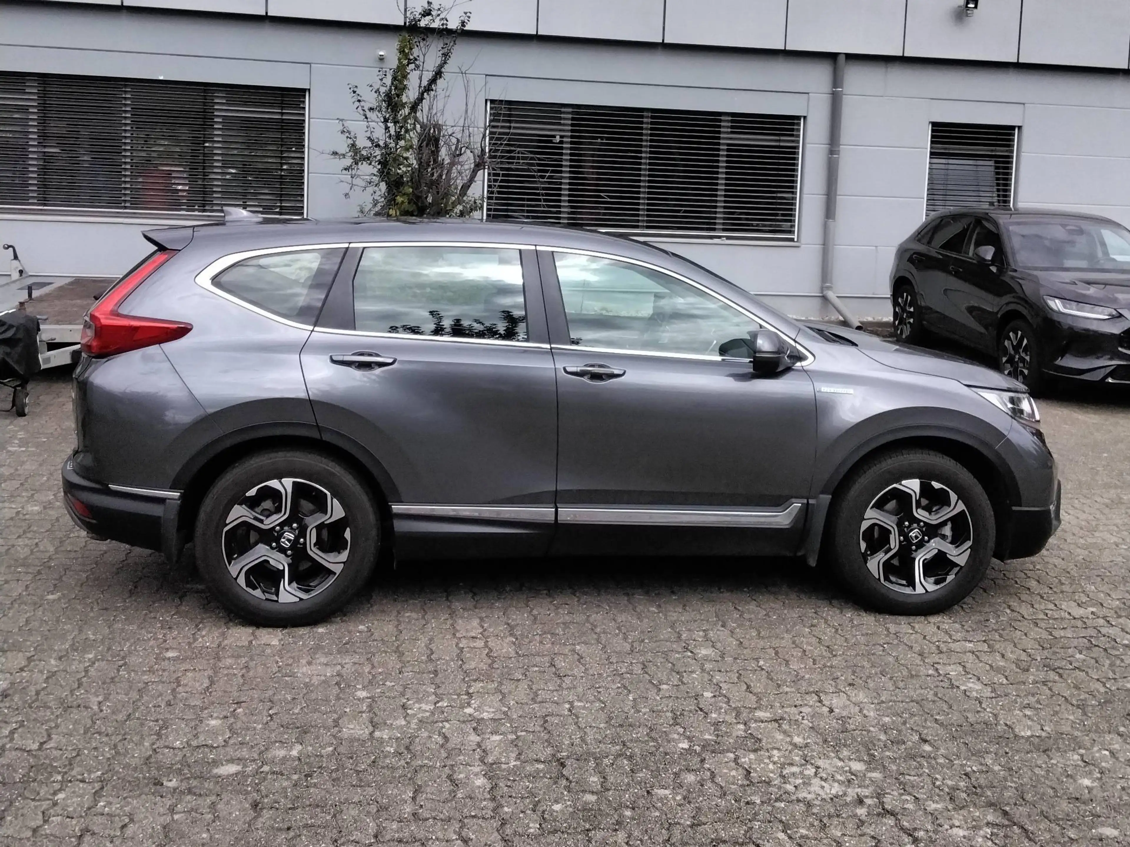Honda CR-V 2.0 i-MMD HYBRID 2WD Elegance — photo 5