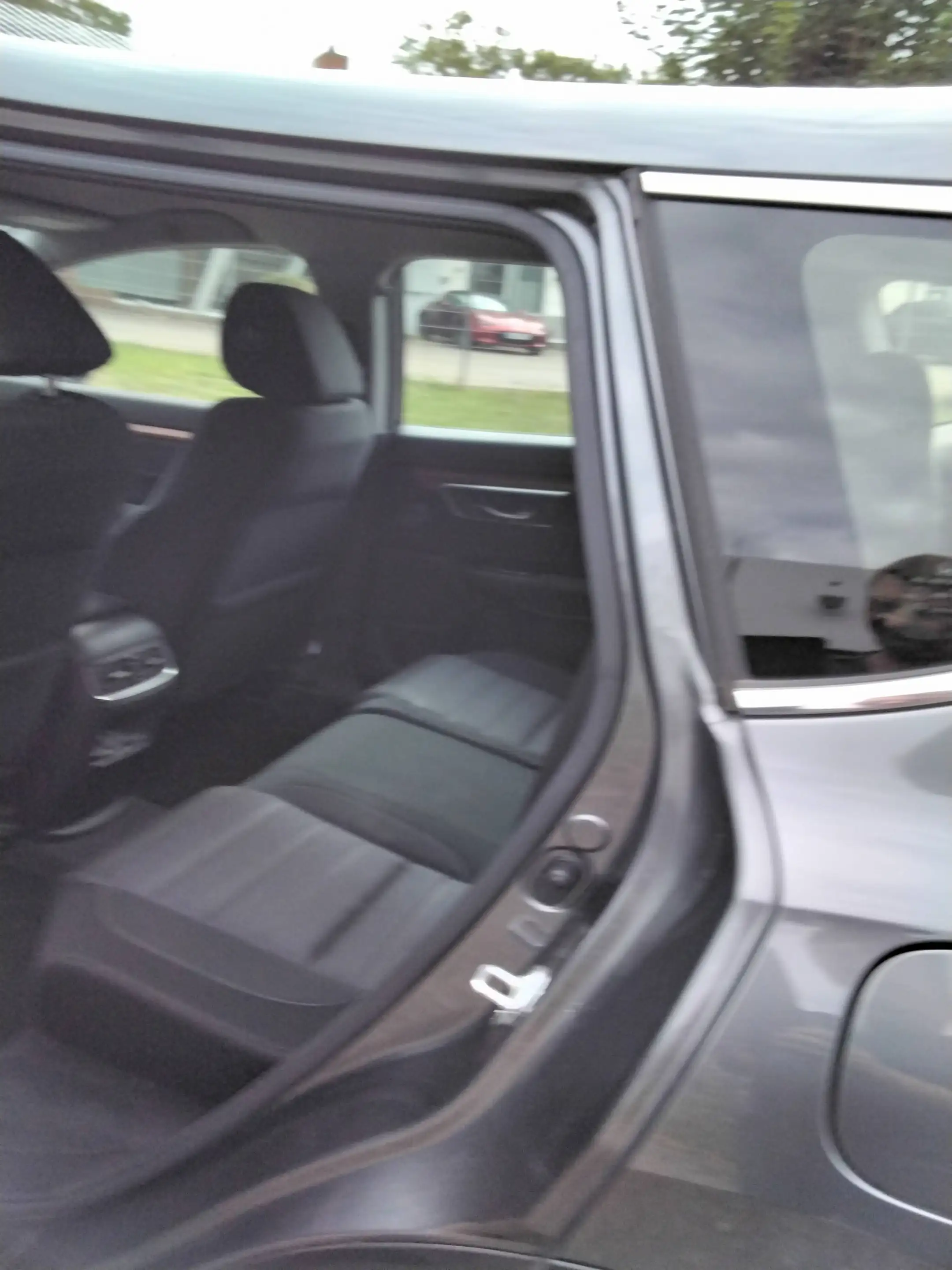 Honda CR-V 2.0 i-MMD HYBRID 2WD Elegance — photo 9