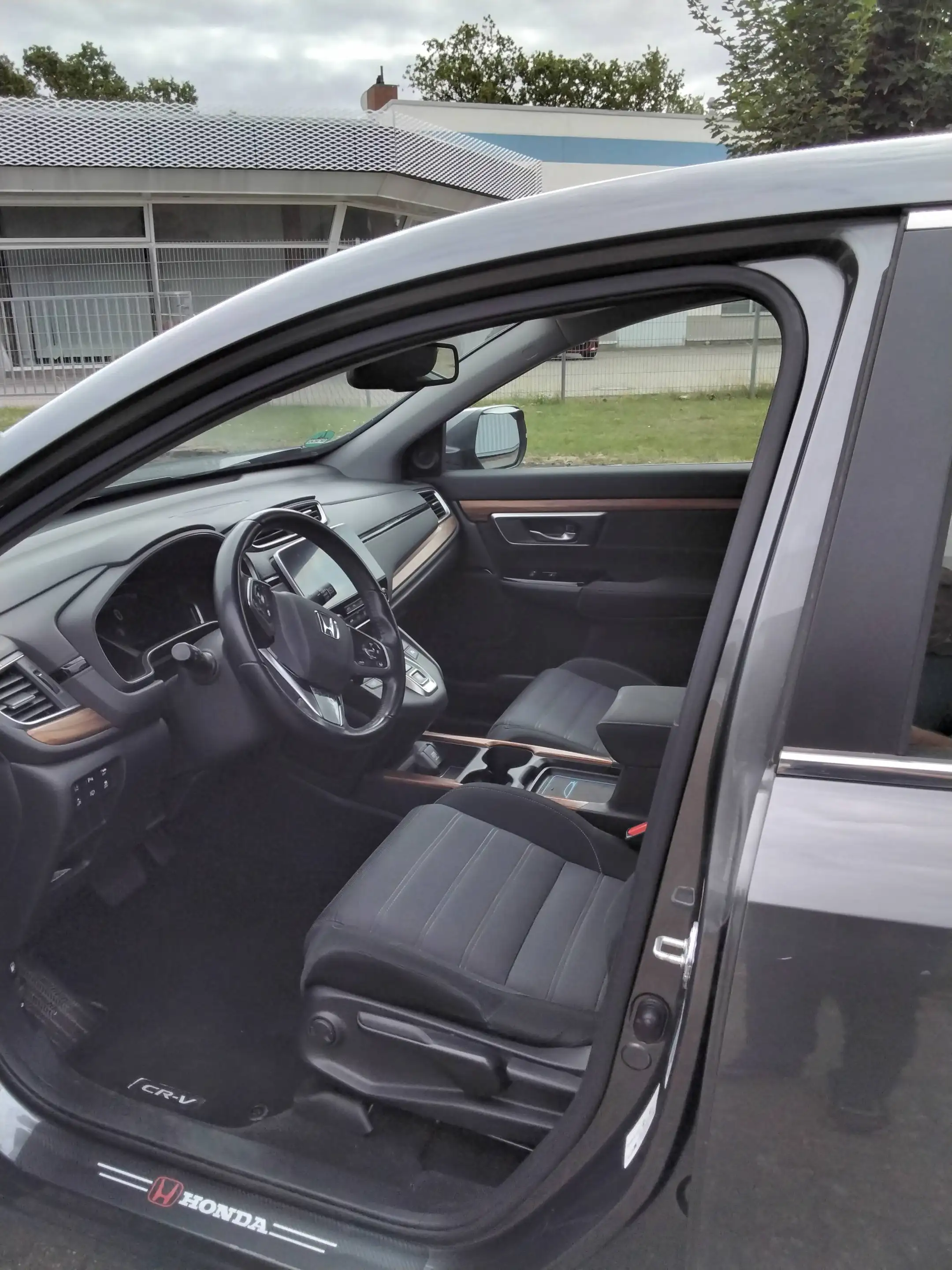 Honda CR-V 2.0 i-MMD HYBRID 2WD Elegance — photo 10