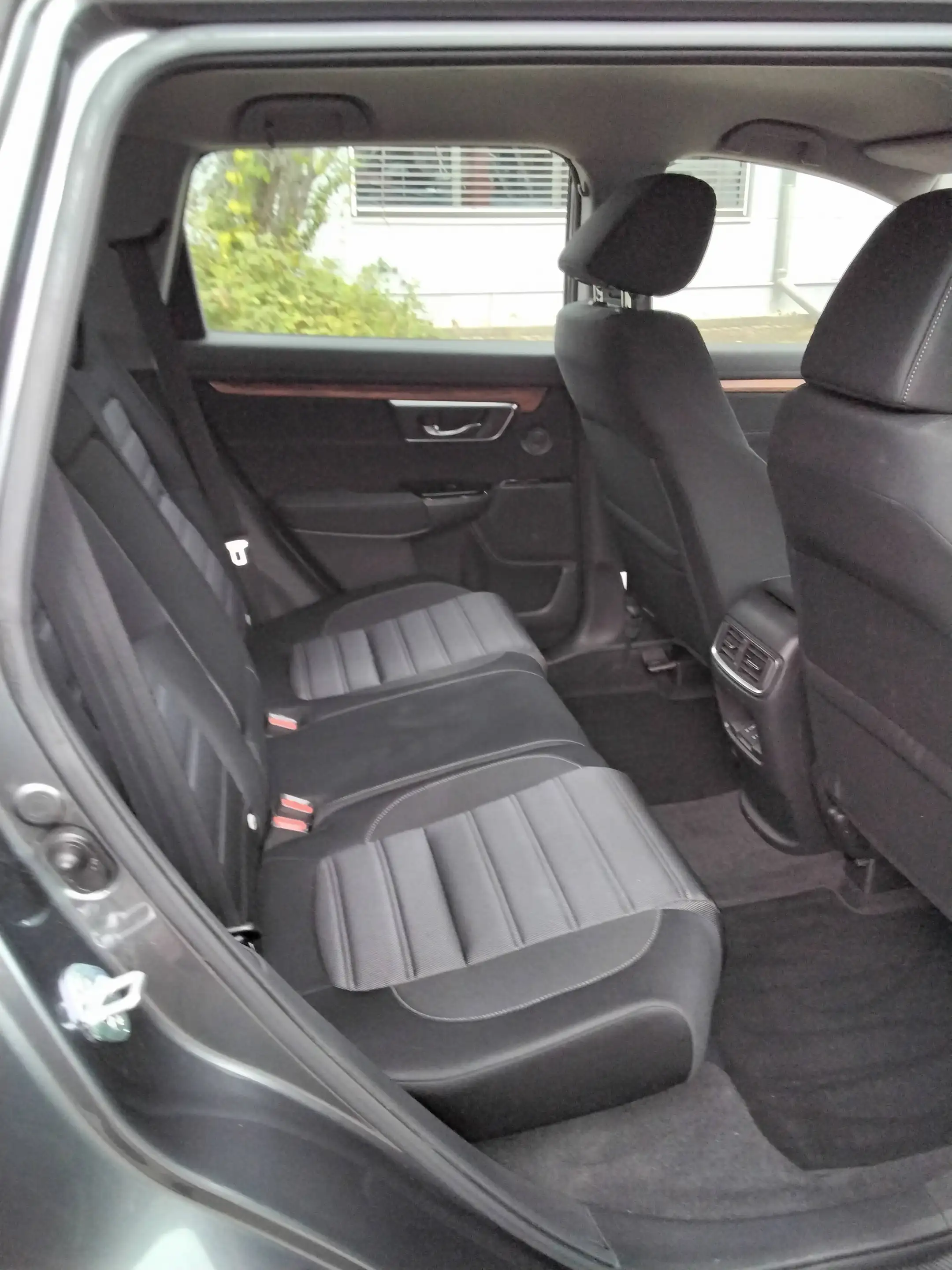 Honda CR-V 2.0 i-MMD HYBRID 2WD Elegance — photo 8