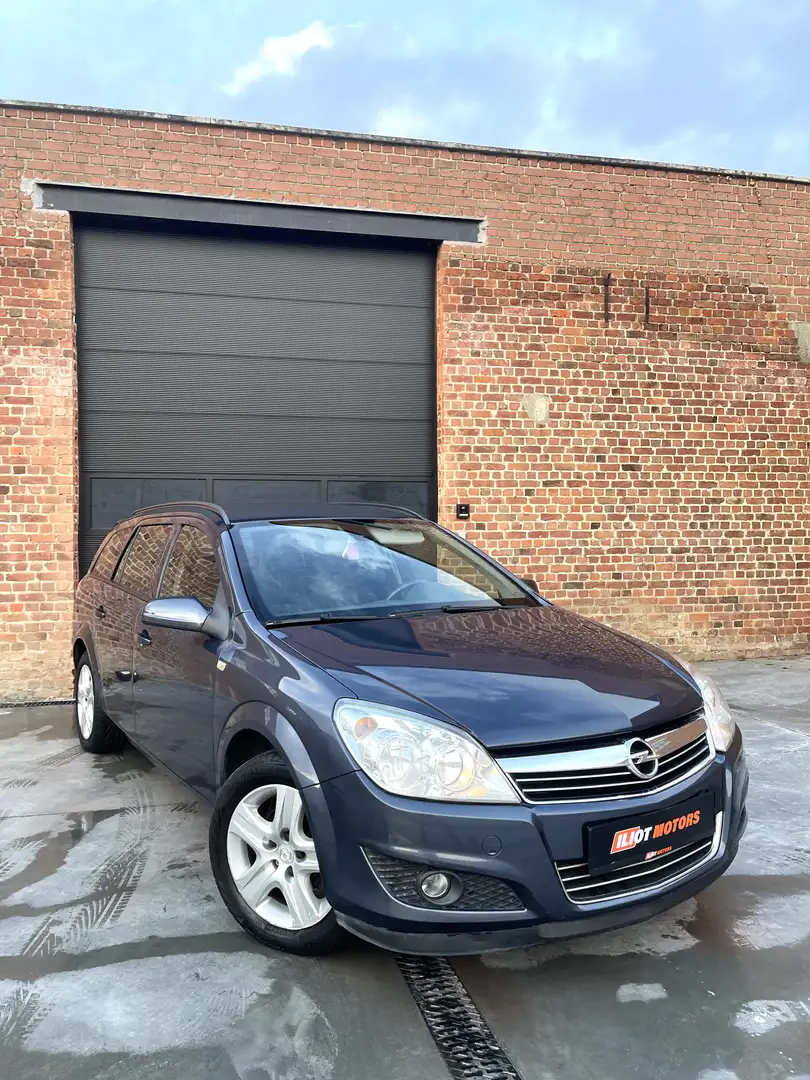 Opel Astra - 2