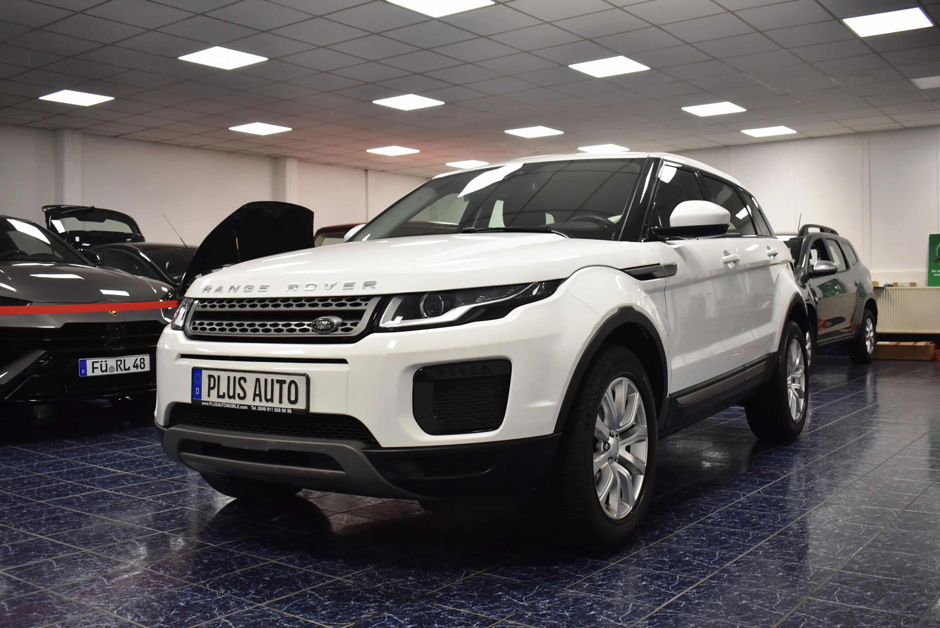 Land Rover Range Rover Evoque 2,0 D 2WD Pure Temp PDC 1Hand — photo 2