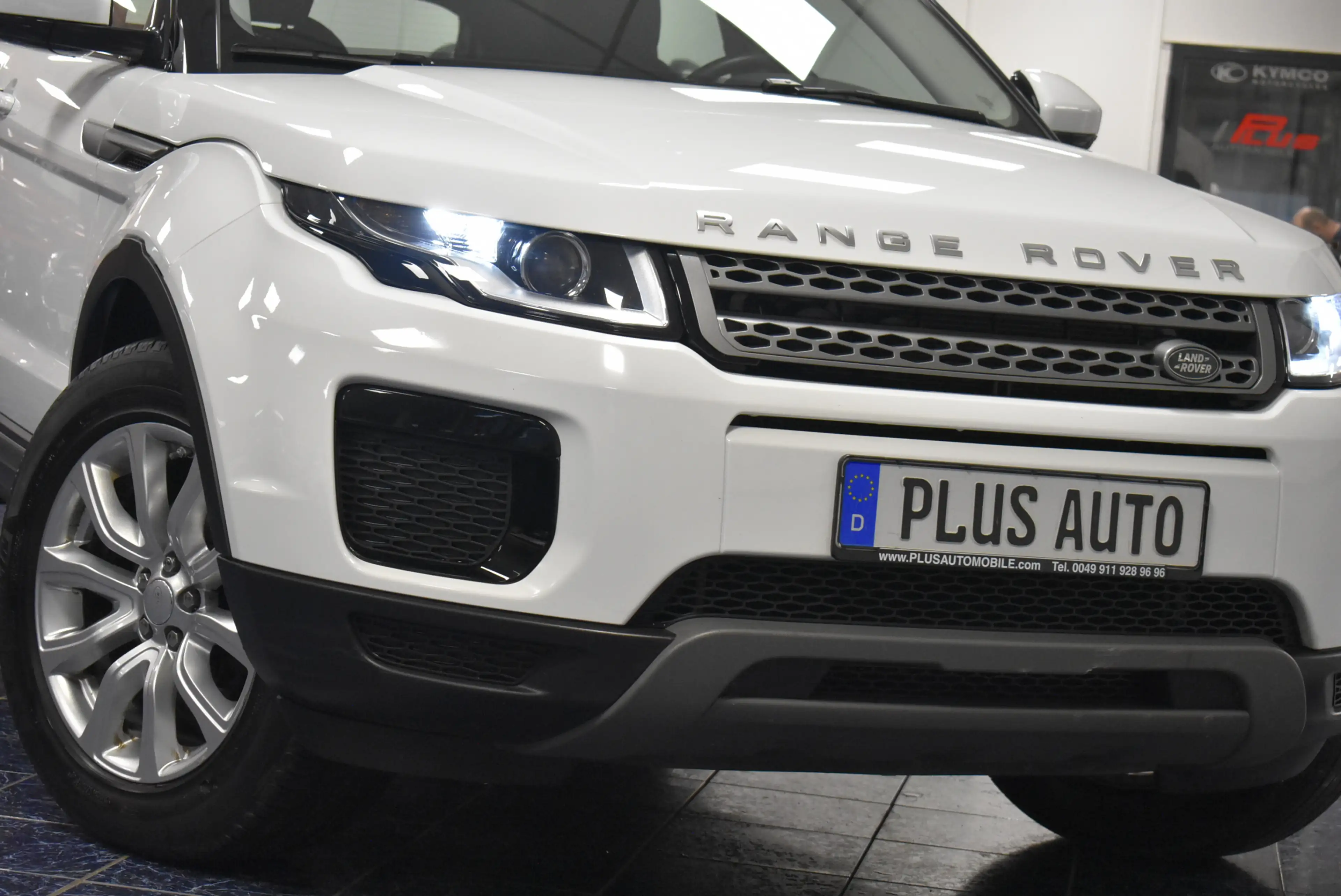 Land Rover Range Rover Evoque 2,0 D 2WD Pure Temp PDC 1Hand — photo 15