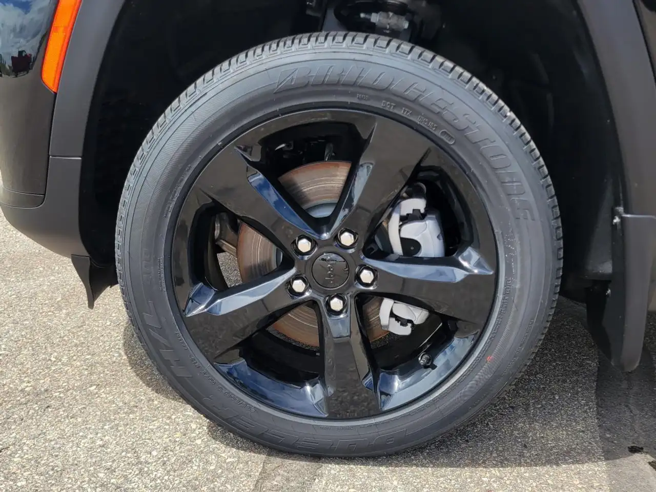Jeep Grand Cherokee снимка Jeep Grand Cherokee