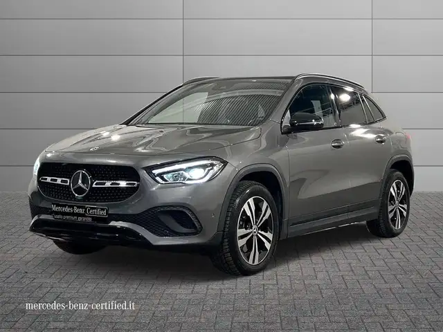 Mercedes-Benz GLA 250 e plug-in hybrid(e eq-power) Sport Plus auto