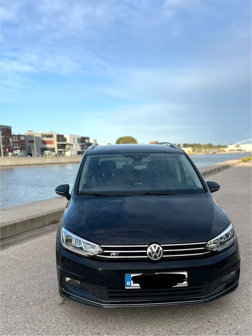 Volkswagen Touran 2.0 TDI R-line - 1