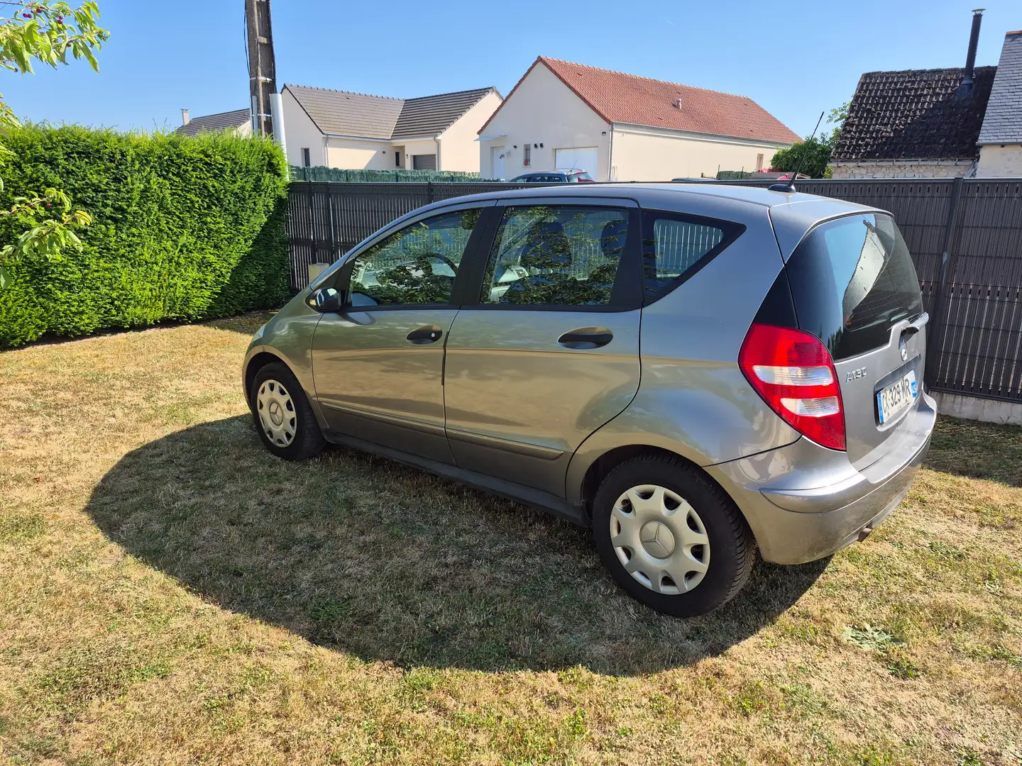 Mercedes-Benz A 150 Classe A 150 Elégance Gris - 1