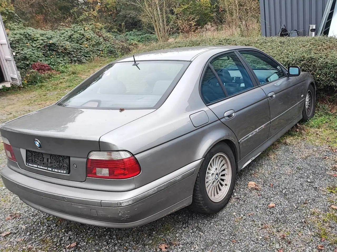 BMW 530