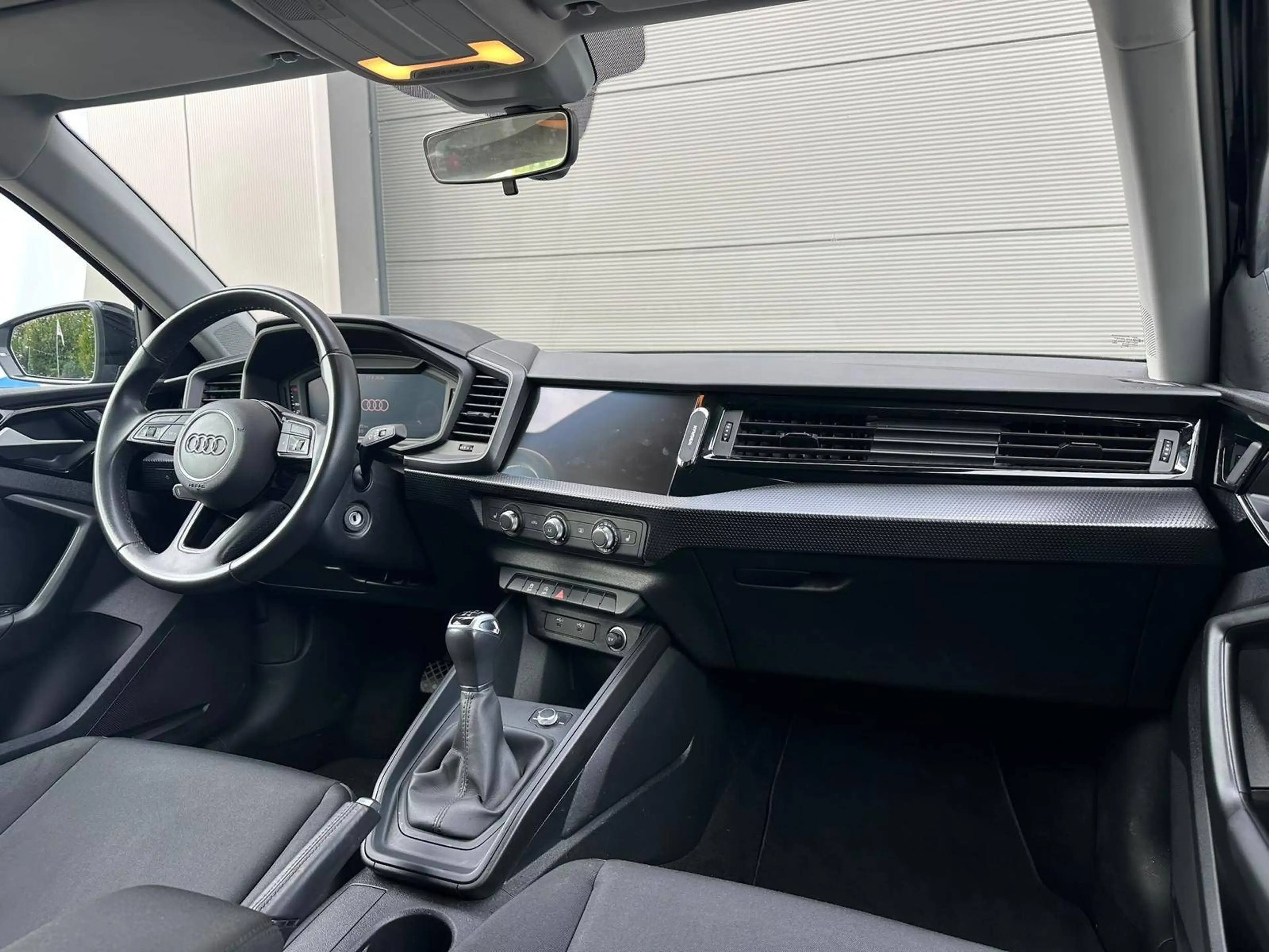 Audi A1 A1 Sportback 25 TFSI Advanced Advanced — photo 8