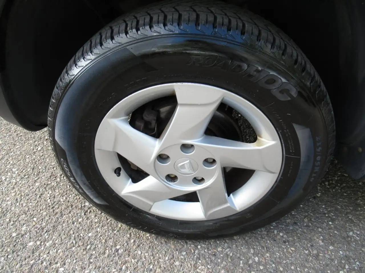 Dacia Duster — photo 12