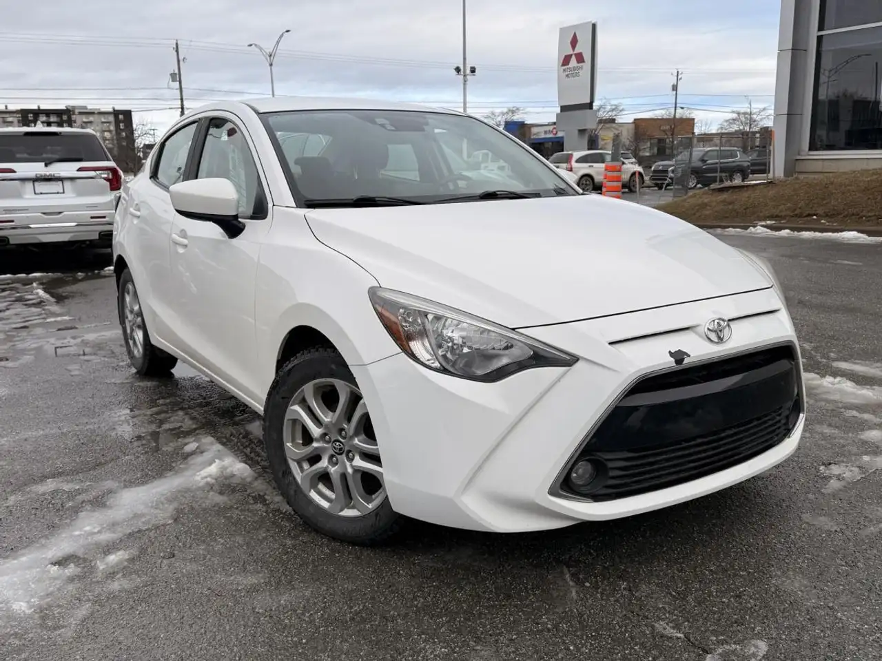 2017 Toyota Yaris