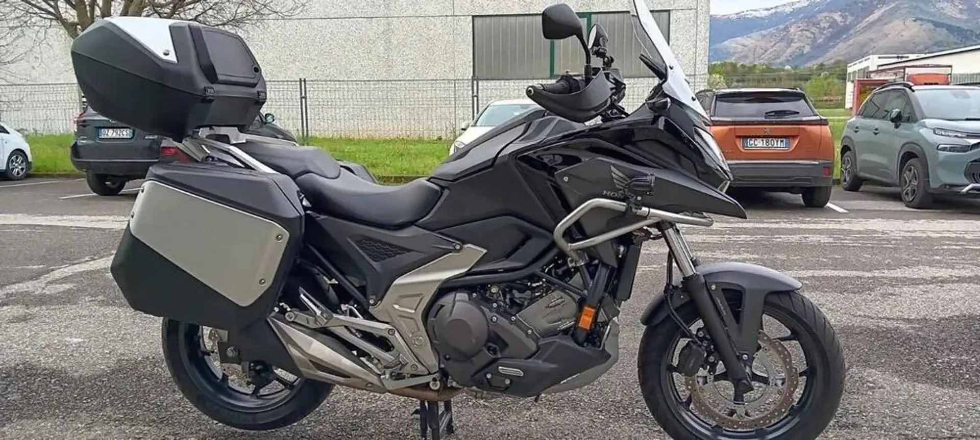 Honda NC 750 X DCT Travel Nero - 1