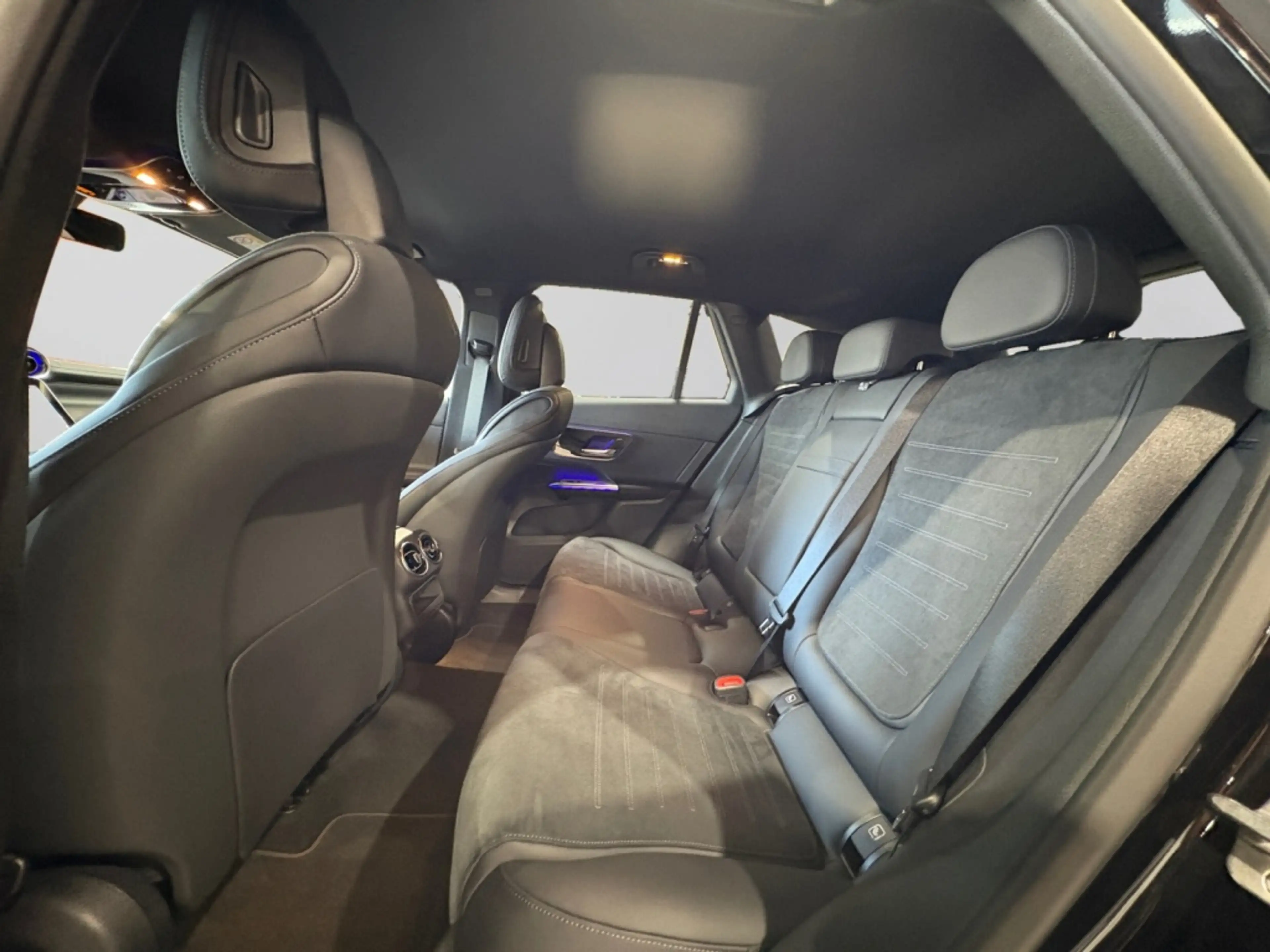 Mercedes-Benz GLC 220 d 4MATIC AMG|AMBIENTE|MBUX|SHZ|DIGILI|LM — photo 14