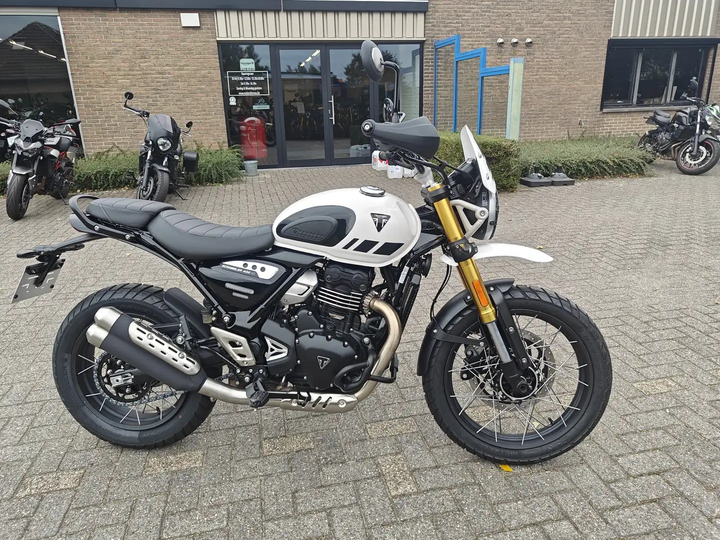 Triumph Scrambler 400 X C Blanc - 2