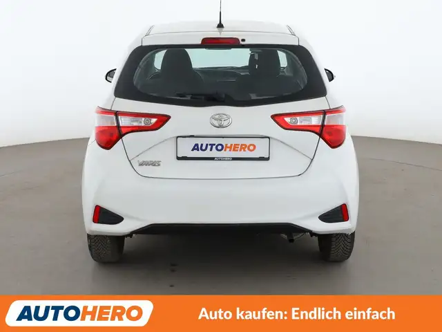 Toyota Yaris view 5