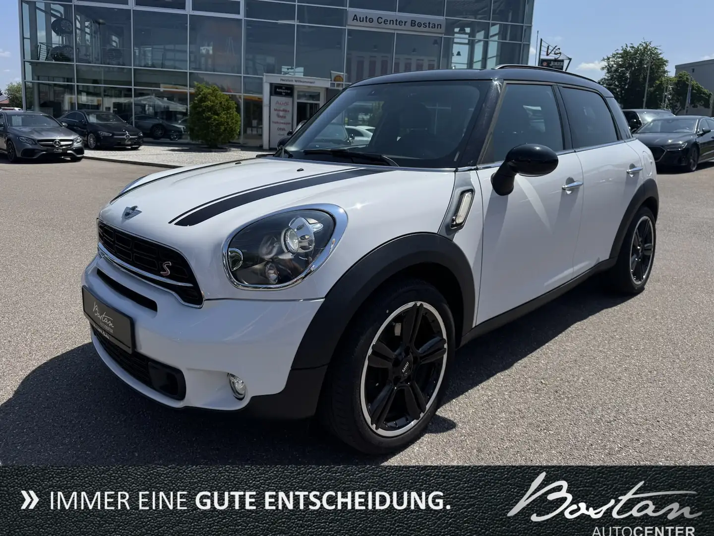 MINI Cooper S Countryman 1.6/NAVI/PANO/LEDER/1.HAND Weiß - 1
