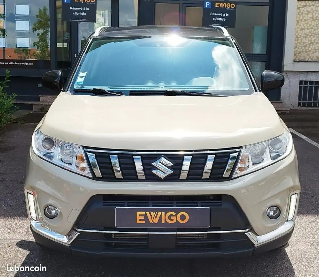 Suzuki Vitara 1.4 BOOSTERJET 140 S 2WD GPS CAMERA SIEGES CHAUFFA Beige - 2