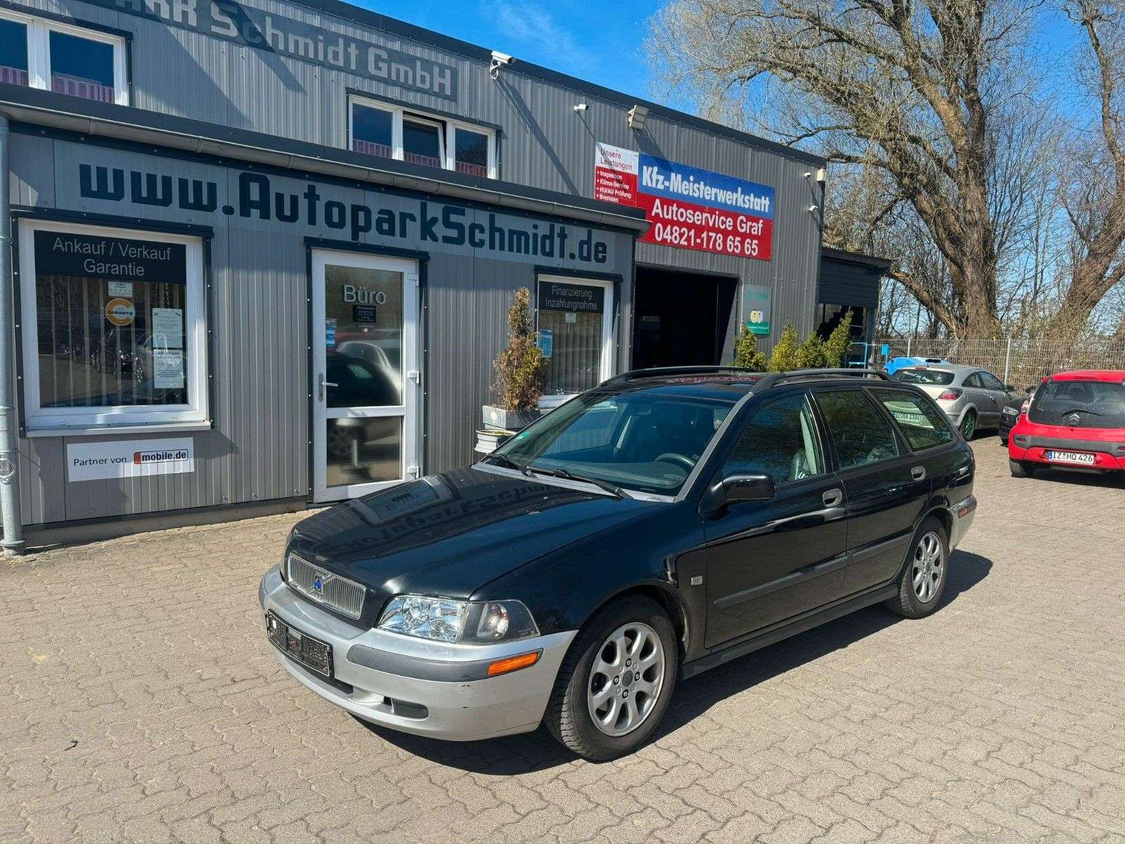 Second hand Volvo V40 1.8