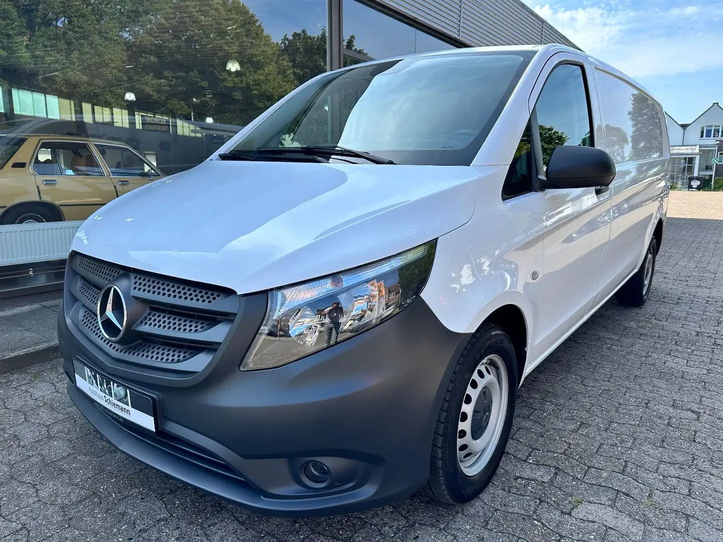 Mercedes-Benz Vito Kasten 116 CDI PRO RWD Extralang Bianco - 1