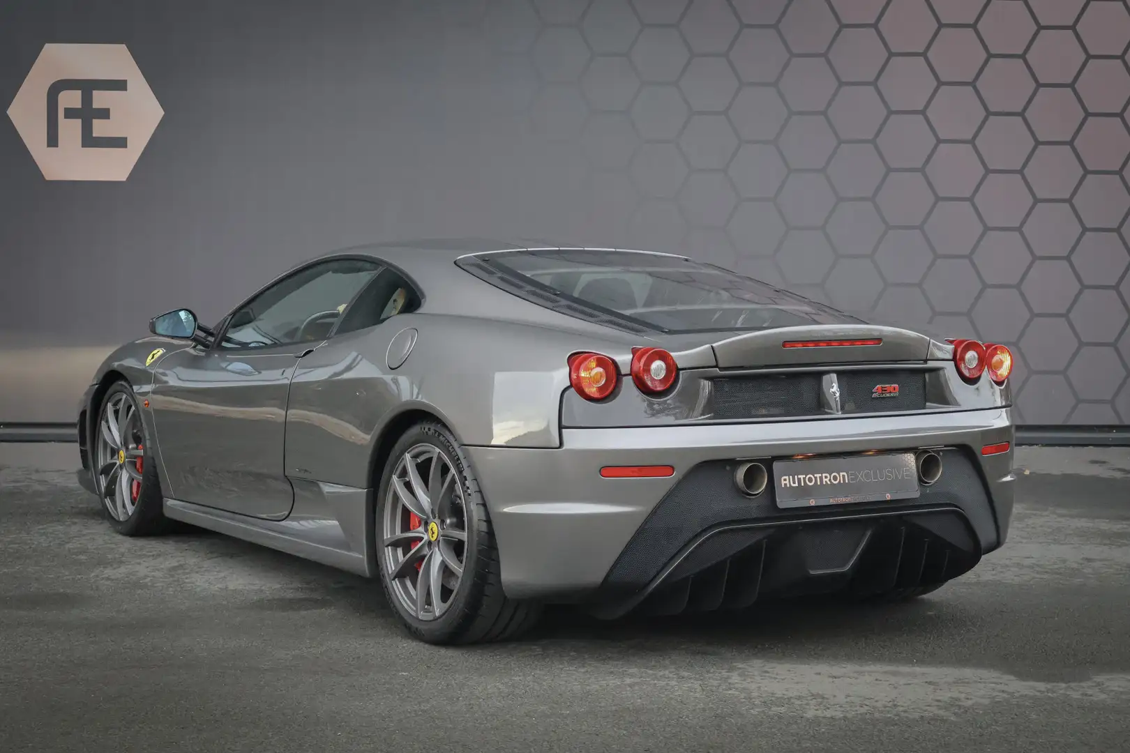 Ferrari F430 4.3 V8 Scuderia | PAINTED STRIPES | CERAMIC BRAKES Grijs - 2