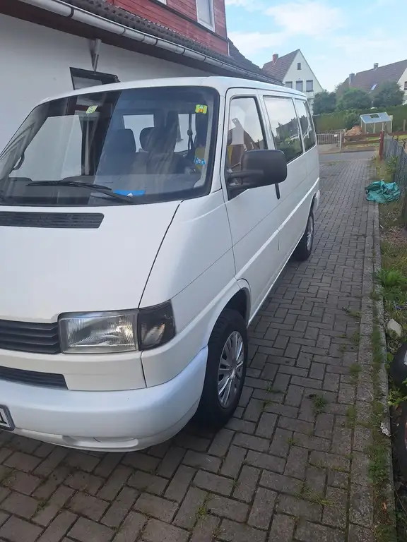 Volkswagen T4 1996 из Европы — купить под ключ