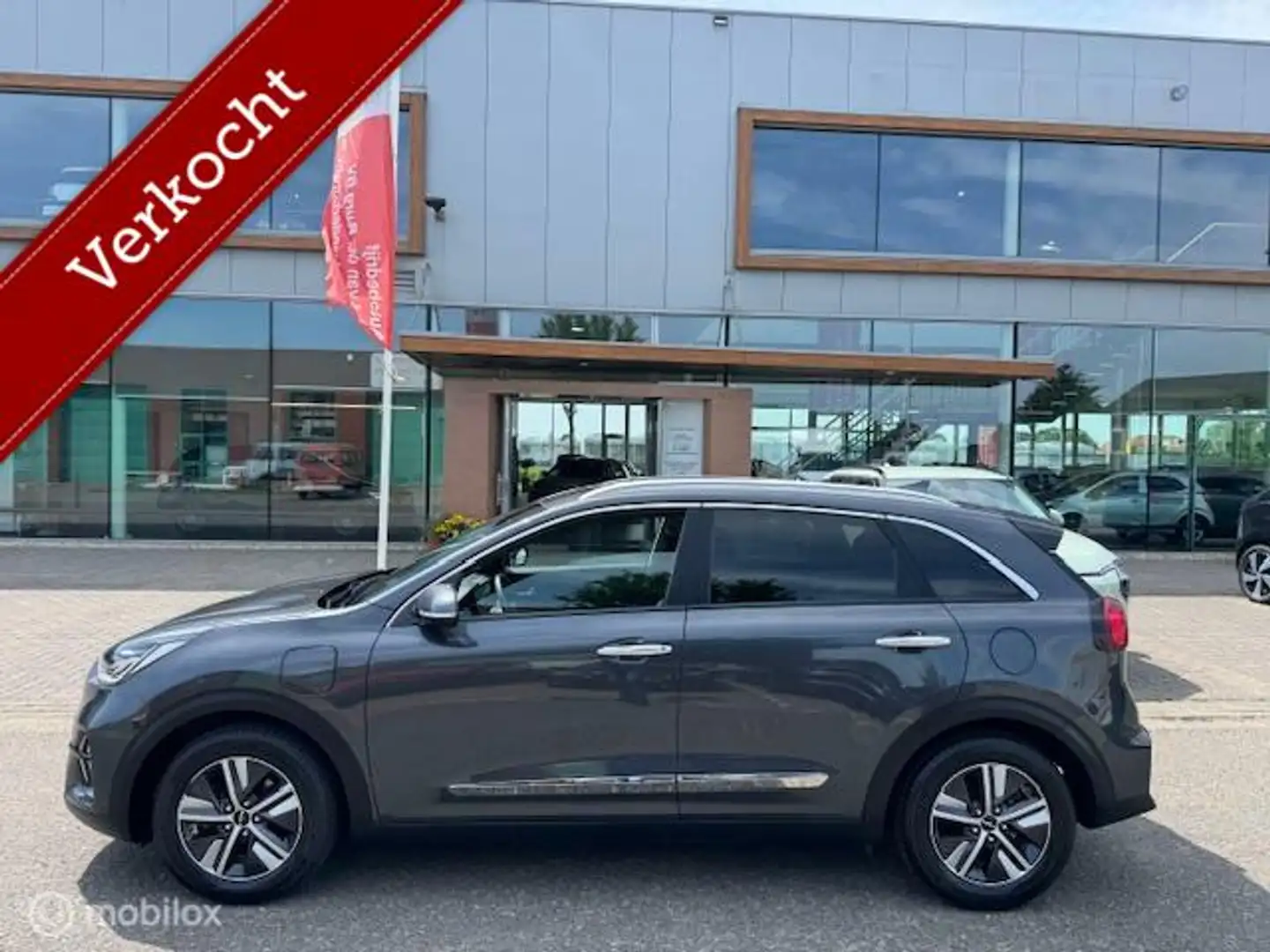 Kia Niro 1.6 GDi PHEV DynamicLine / Plug-inn Hybride / voll Grau - 2