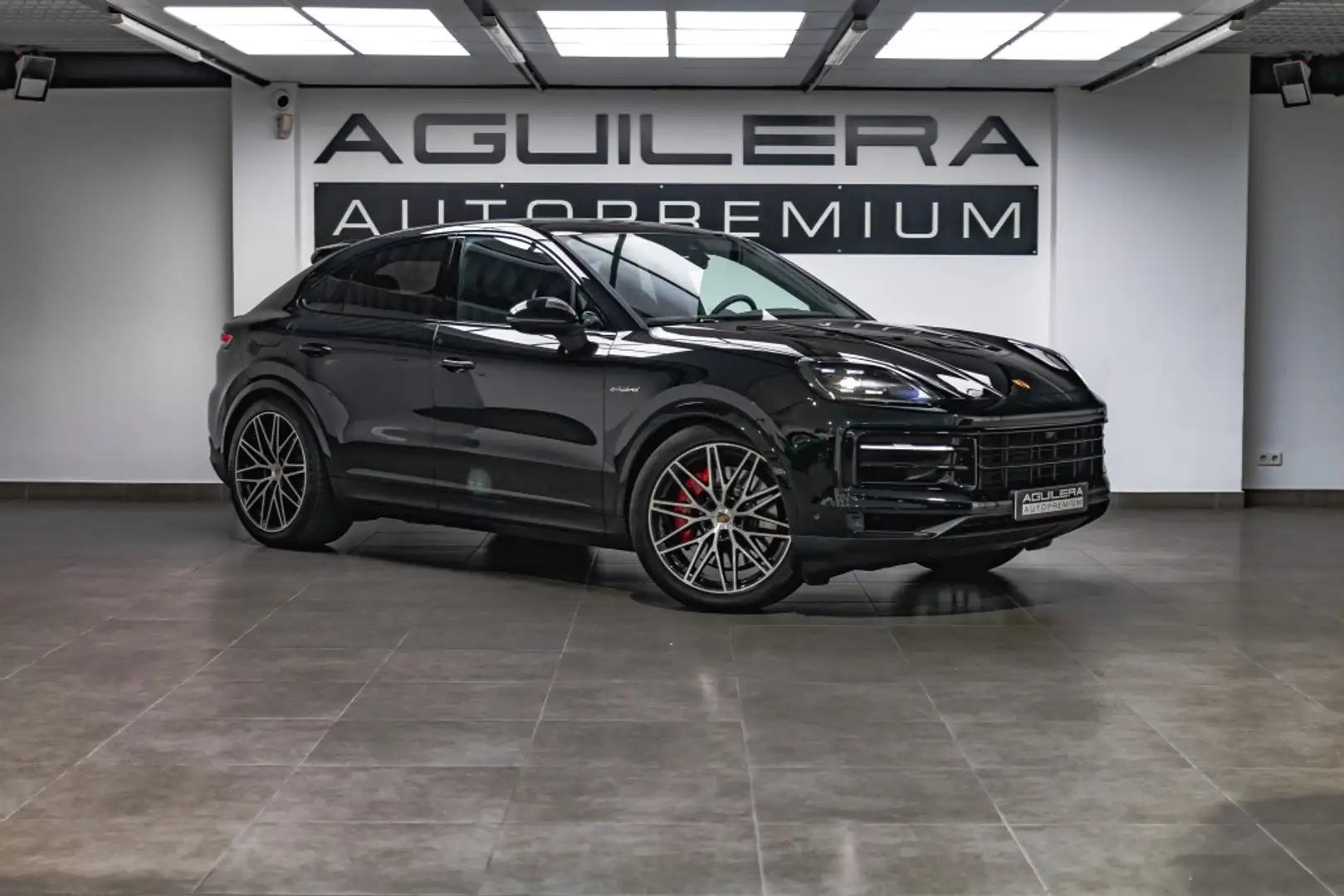 Porsche Cayenne Coupé E-Hybrid S Aut. Negro - 1