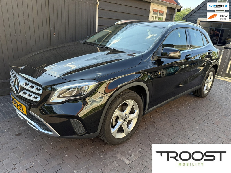 Mercedes-Benz GLA 200 Premium Navi | Led | Camera| Lage Km stand |18 inc
