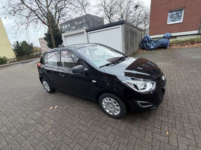 Hyundai i20 1.2 Fifa World Cup Edition