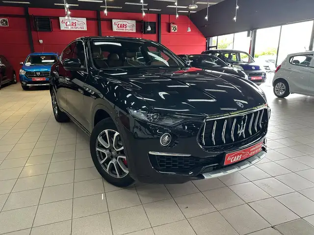 Maserati Levante Levante 3.0 V6 Turbo GranLusso Q4 (4x4)*1 ste eigenaar*BTW Voertuig*Soft close*PANORAMA DAK*360 Camera*LUCHTVERING