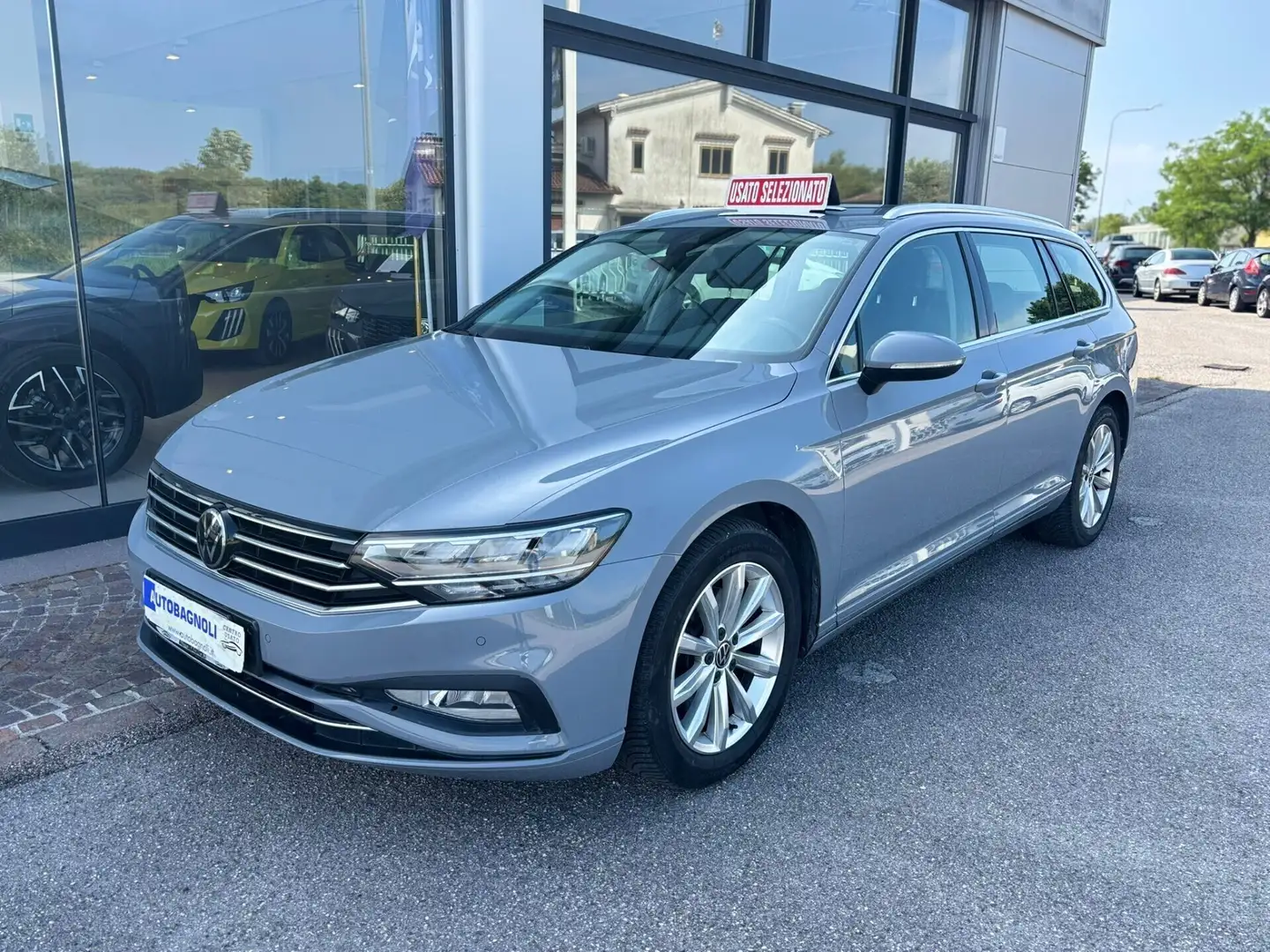 Volkswagen Passat Variant BUSINESS 2.0 TDI SCR EVO DSG Gris - 1