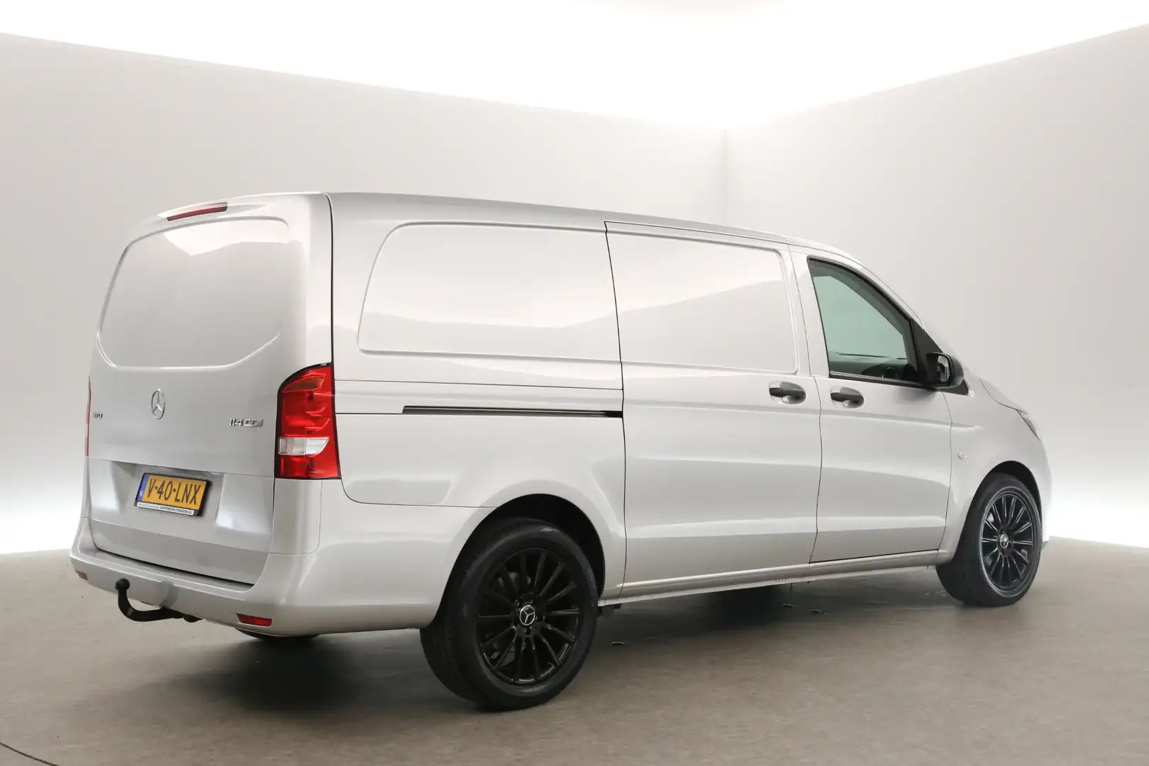 Mercedes-Benz Vito 114 CDI Lang 136PK Automaat Airco Cruise 3 Persoon Argent - 2
