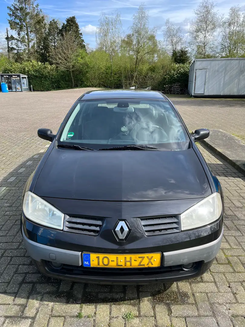 Renault Megane 2.0 Luxe Privilege Zwart - 1