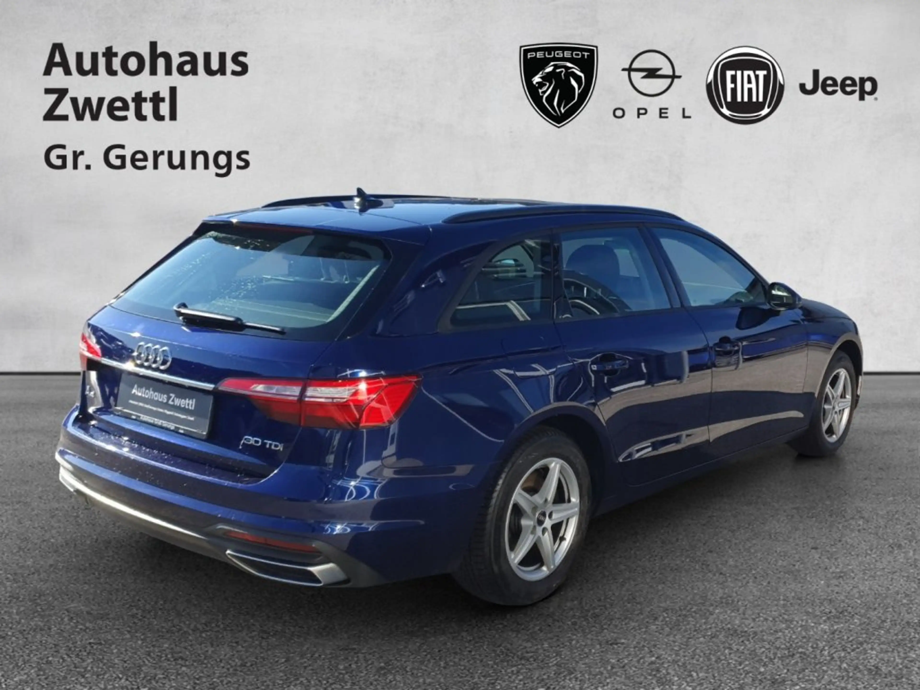 Audi A4 Avant 30TDI s-tronic — photo 6