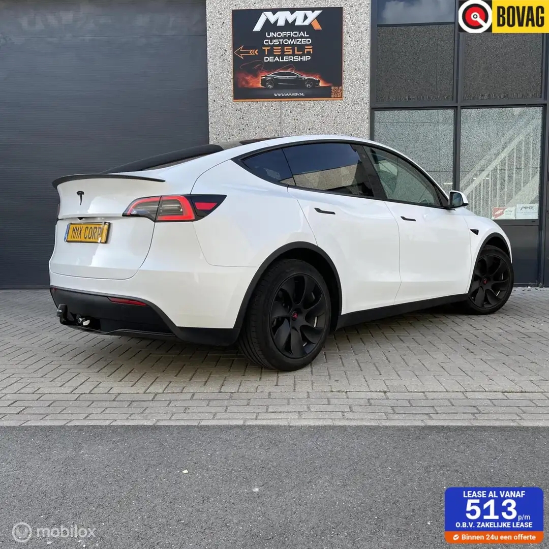 Tesla Model Y RWD + MMX PACK + TREKHAAK Wit - 1